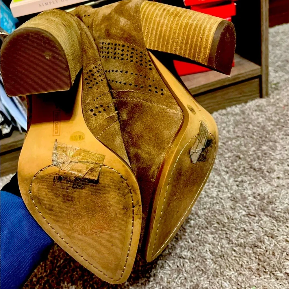 Vince Camino Suede Booties - Picture 4 of 4